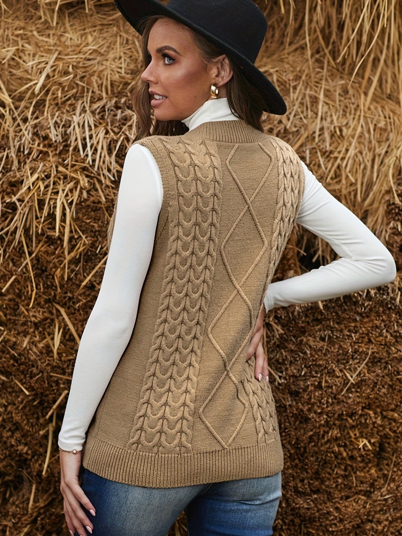 V-Neck Knit Vest - Solid Jacquard Slim Fit
