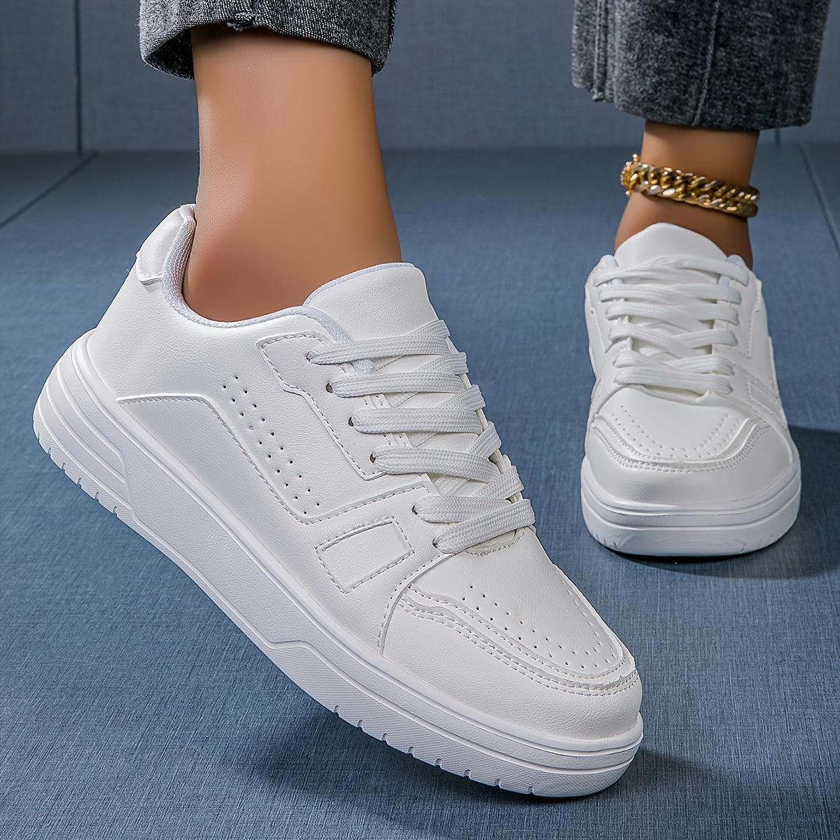 Faux Leather Flat Skate Shoes Non Slip Outdoor Sneakers