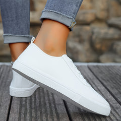 Women's Lace Up Sports Shoes Low Top Flat Skateboarding Sneakers