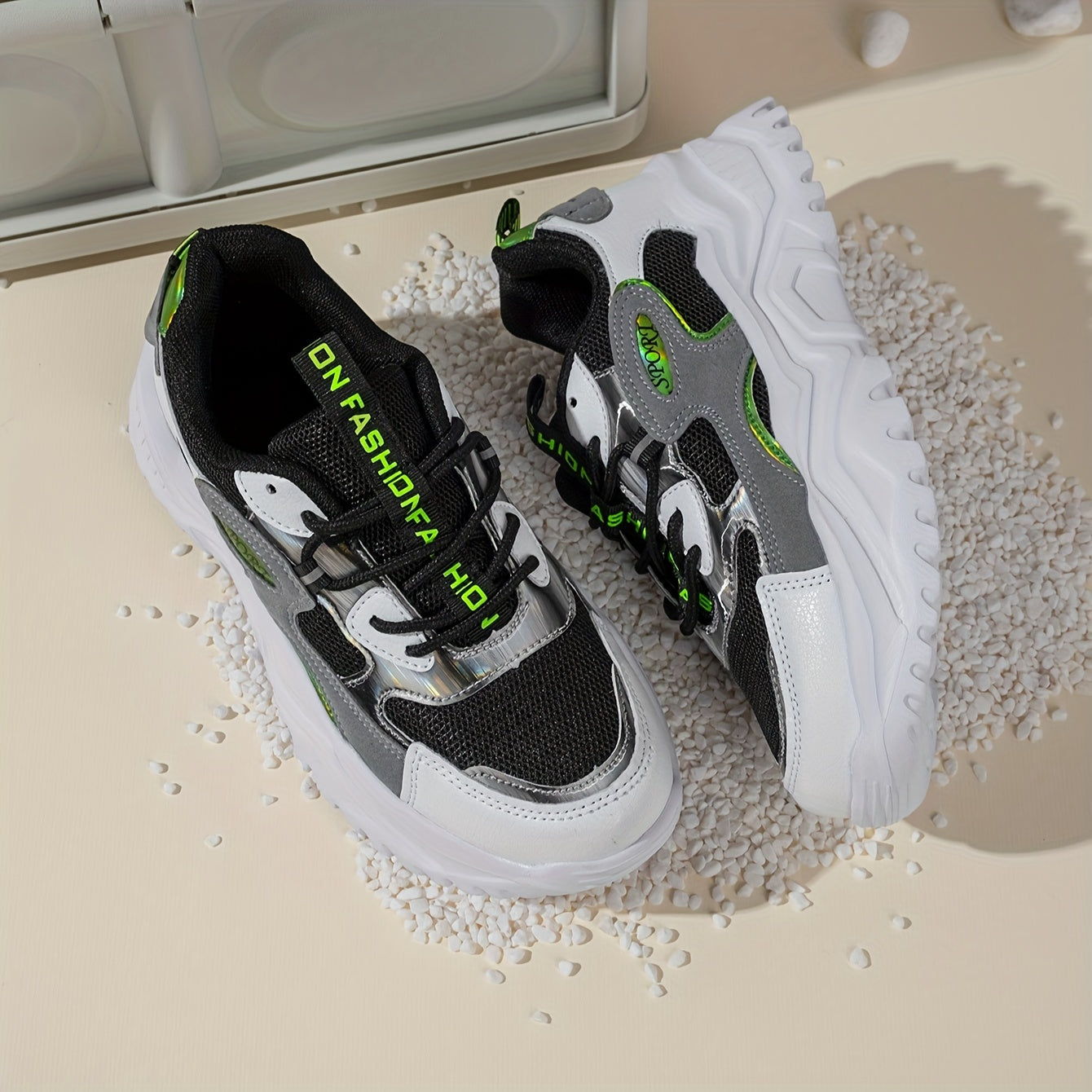 Thick Bottom Heighten Running Shoes Mesh Breathable Lightweight Sneakers