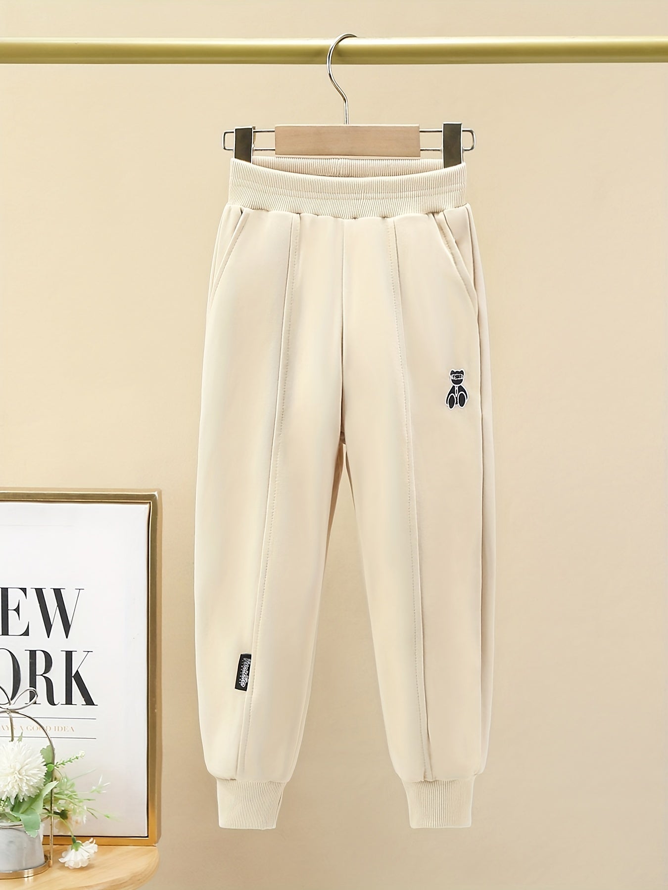 Girls' Bear Graphic Jogger Sweatpants With Pockets for Workout