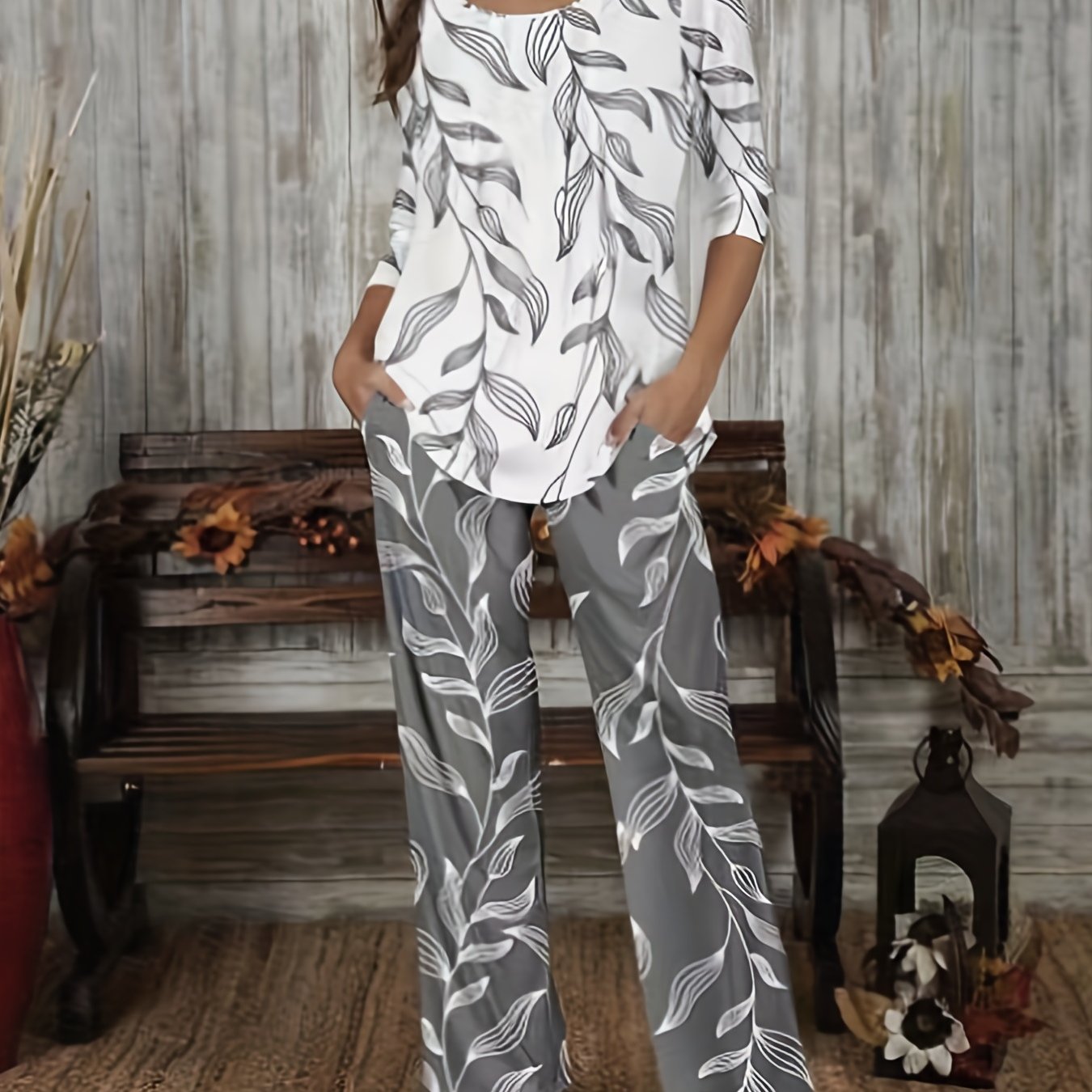 Women's Plus Leaf Print Top & Pants Set