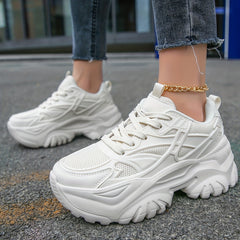 Women's Breathable Mesh Platform Sneakers Lace Up Outdoor Shoes