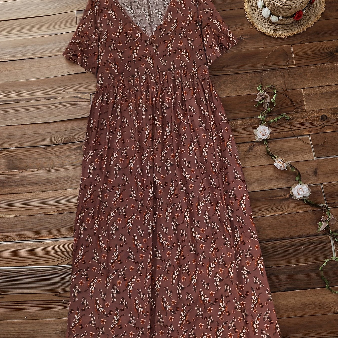 Ditsy Print Short Sleeve V Neck Maxi Dress