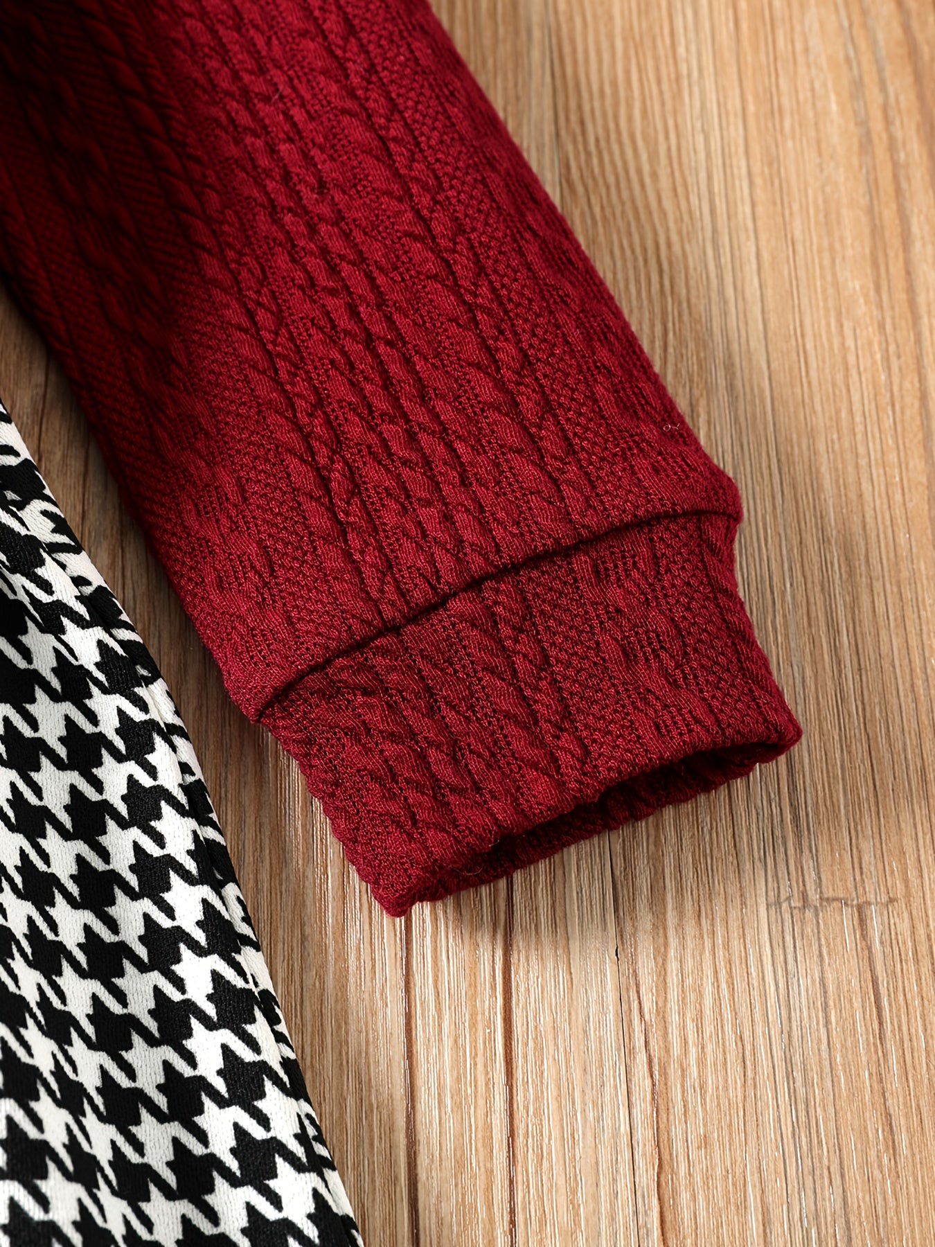 Kid Girl Cable Knit Houndstooth Long Sleeve Dress