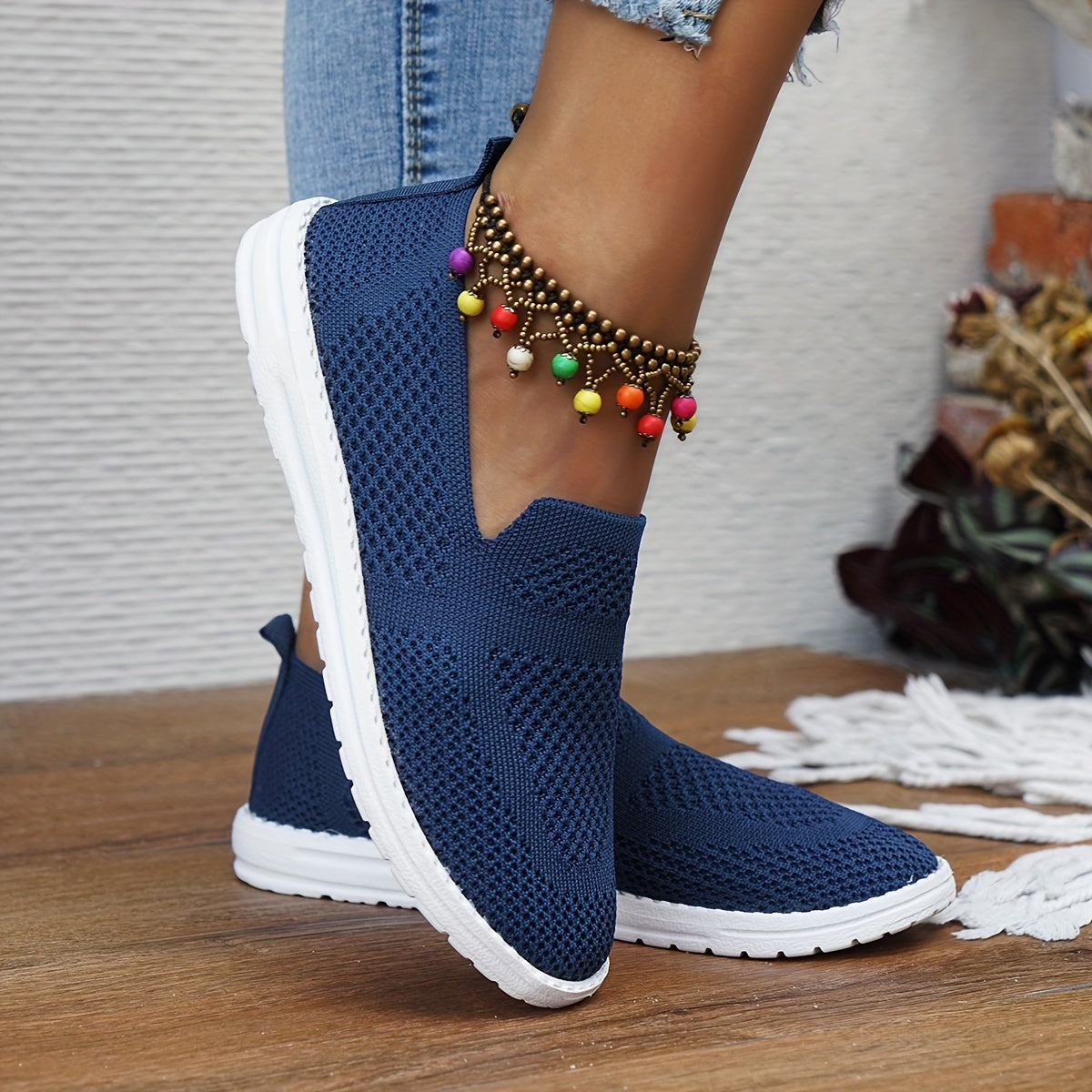 Women's Mesh Sneakers Slip On Lightweight Walking Shoes