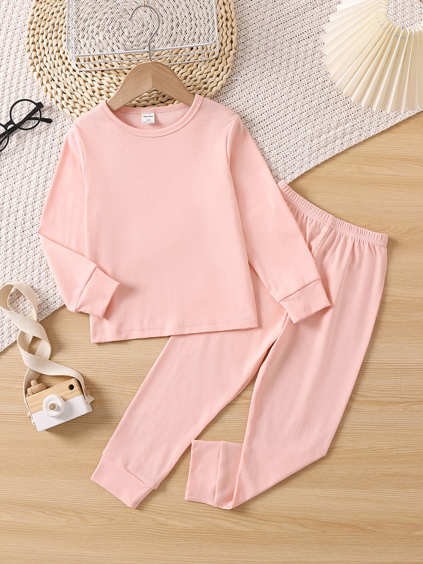 Girls Pajamas Family Outfit Round Neck Long Sleeve Top & Pants Set