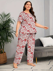 Heart & Letter Print Pajama Set Short Sleeve Top & Pants