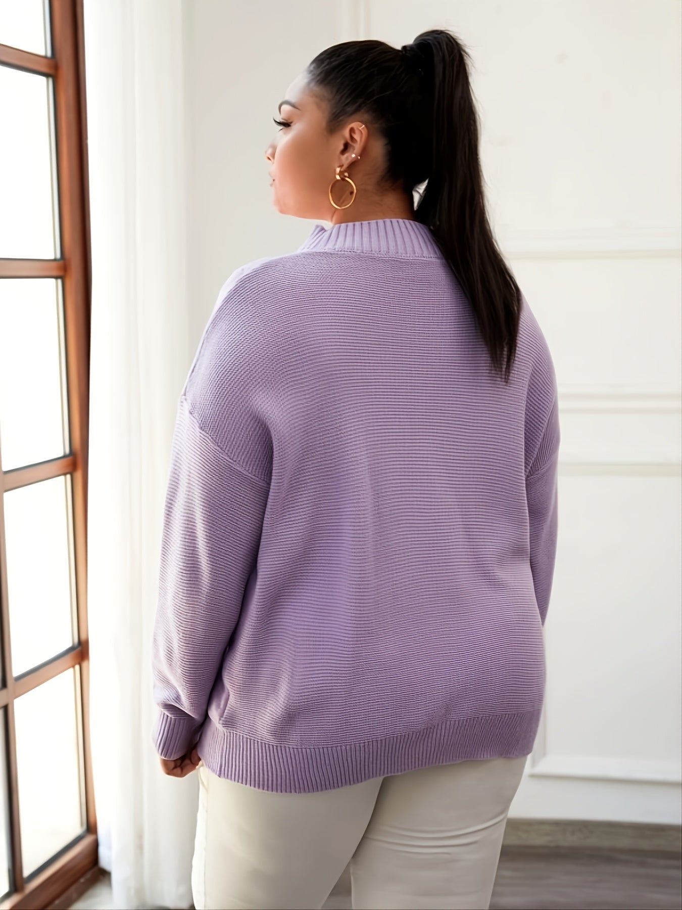 Long Sleeve Cut Out Sweater Medium Stretch