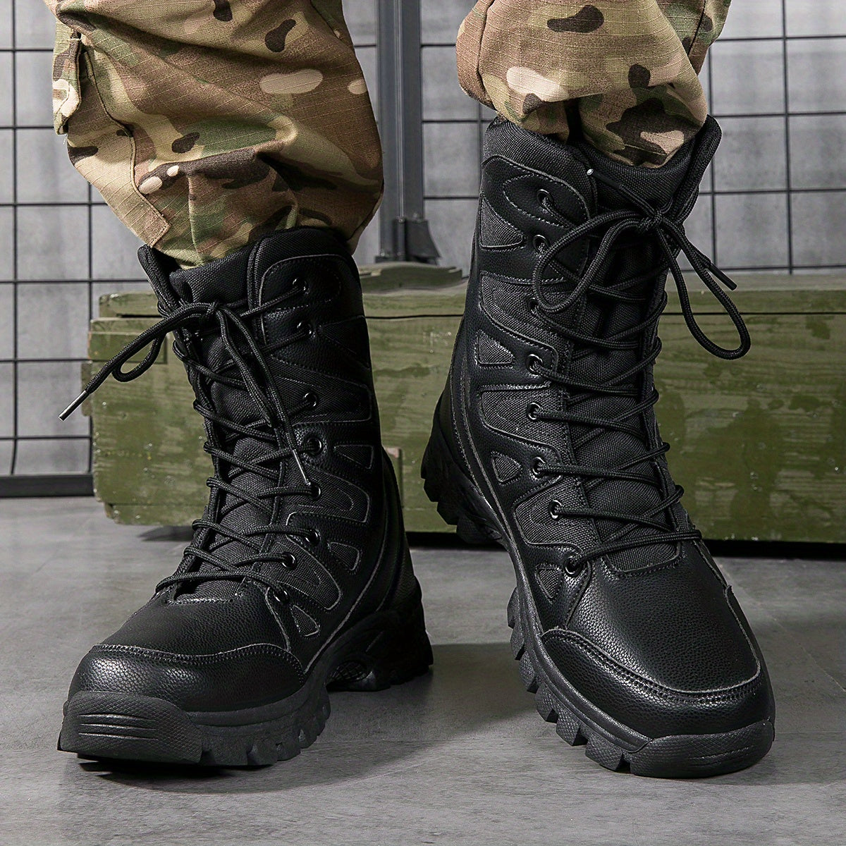 Men's High Top Tactical Work Boots Non Slip Durable Outdoor Hiking Boots