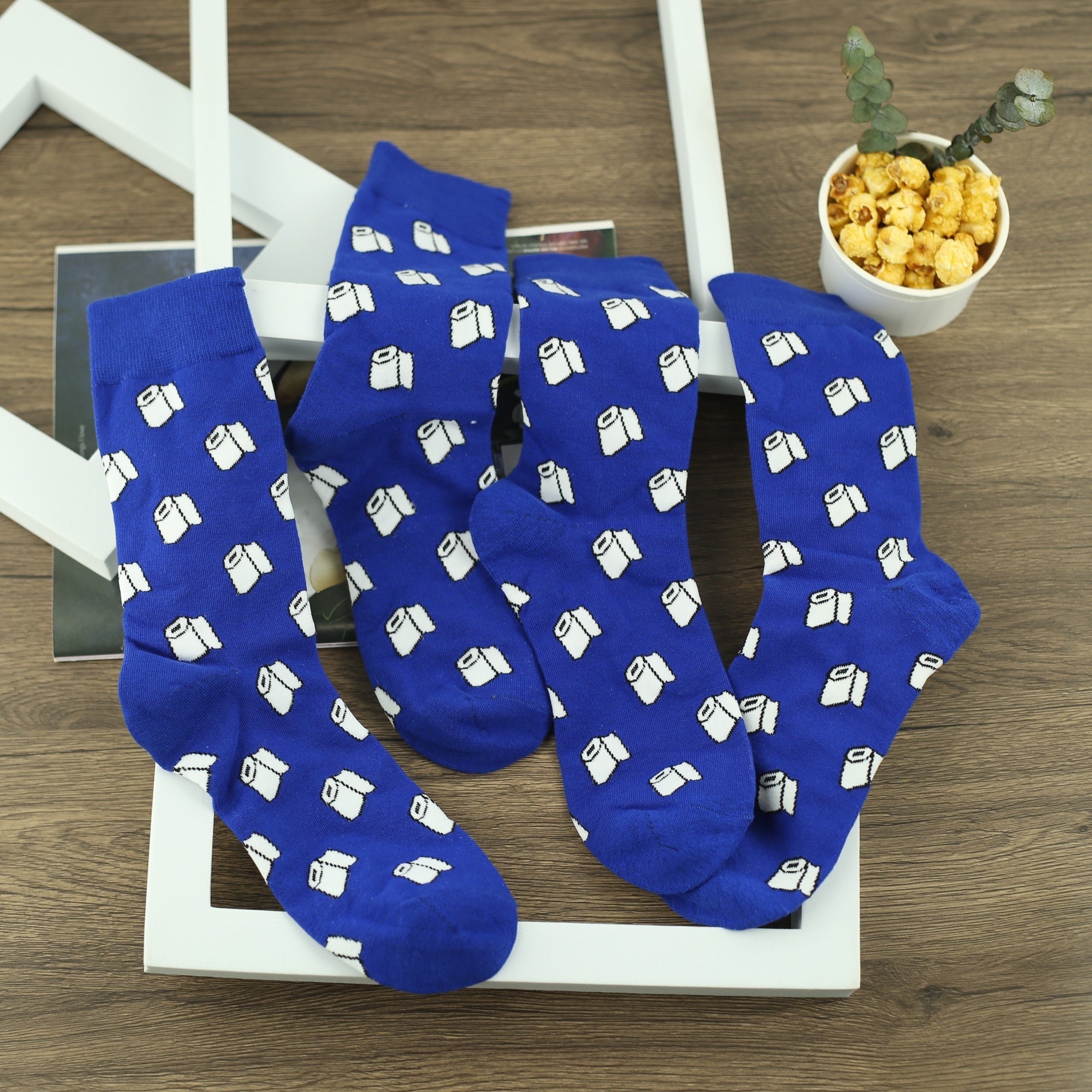Men's Cartoon Toilet Paper Crew Socks - 2 Pairs
