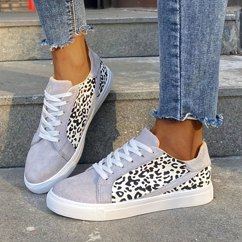 Leopard Print Skate Shoes Lace Up Low Top Canvas Sneakers
