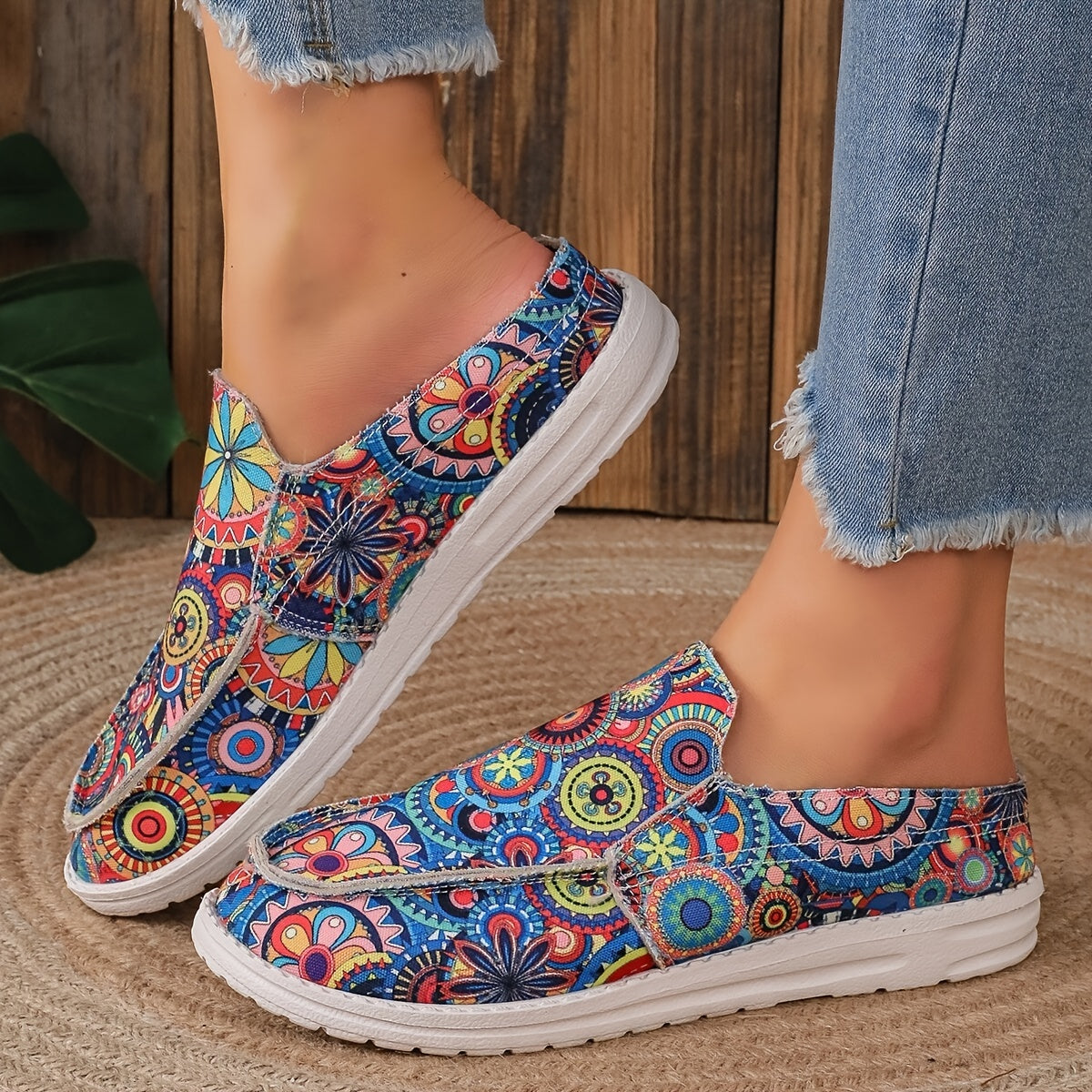 Women's Colorful Printed Slip On Canvas Flat Shoes