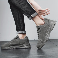 Men's Minimalist Sneaker, Wear Resistant & Non Slip for Youth