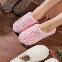 Women's Plush Indoor Slippers Winter Warm & Cozy Flat Shoes