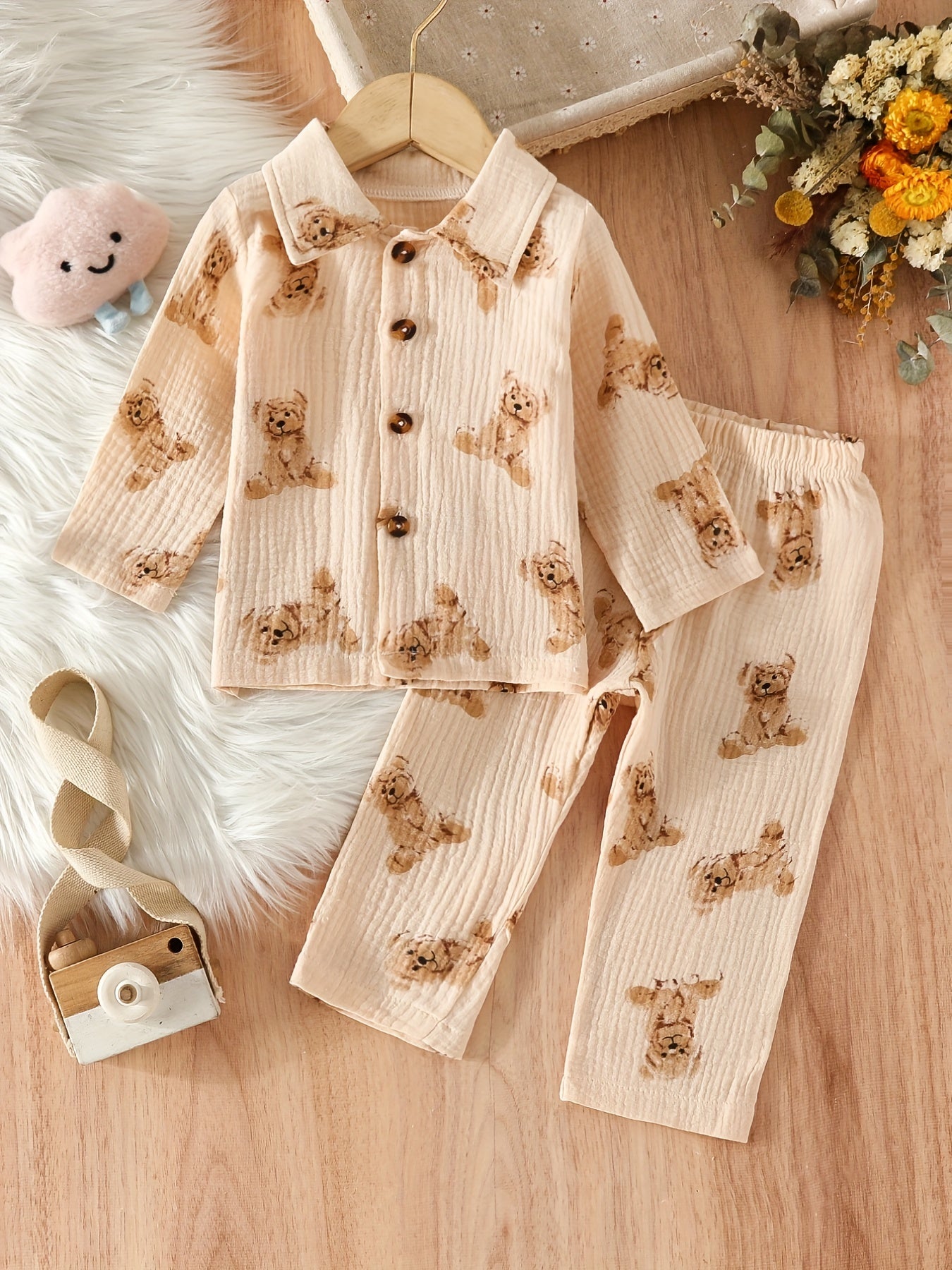 Baby's Cartoon Graphic Pajamas Set Long Sleeve Top & Pants Outfit