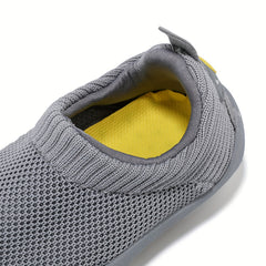 Boy's Breathable Knit Sports Shoes Slip On Walking Shoes