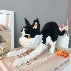 Cat World Beauty Three Flower Cat Building Blocks Model