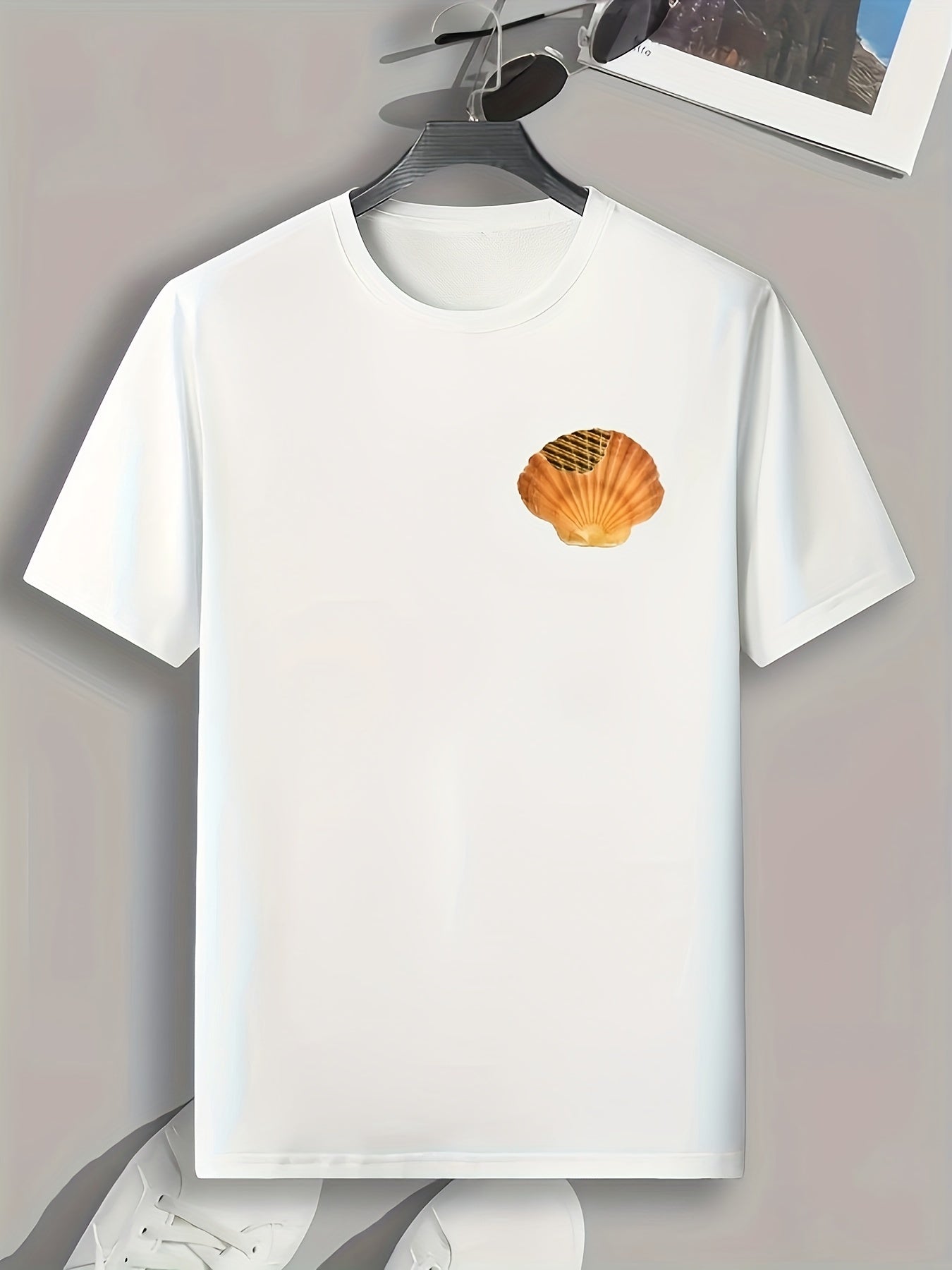 Seashell Pattern Print Men's Comfy Sports T shirt Graphic Tee