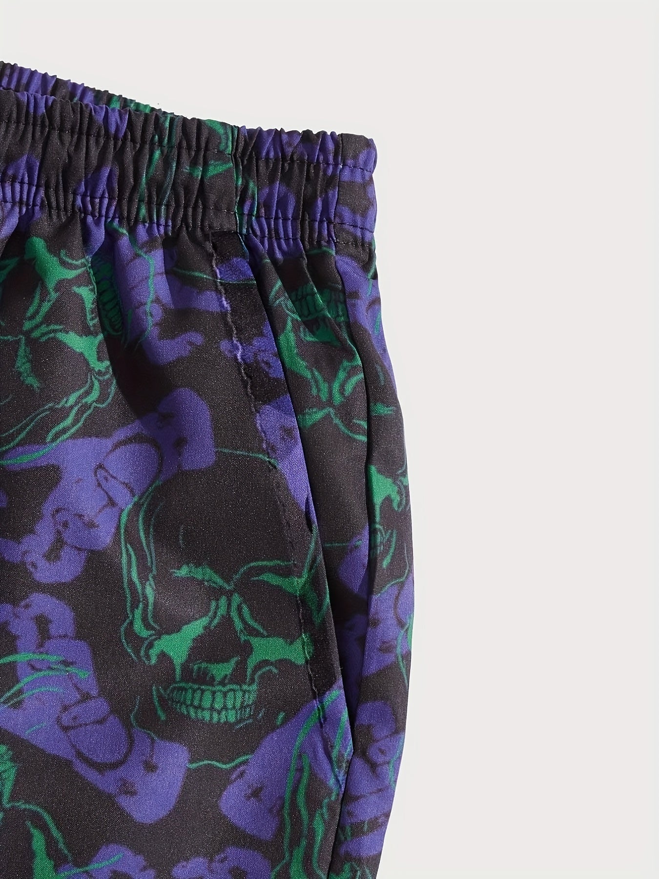 Men's Skull Graphic Shorts Comfy Streetwear Loose Drawstring Shorts