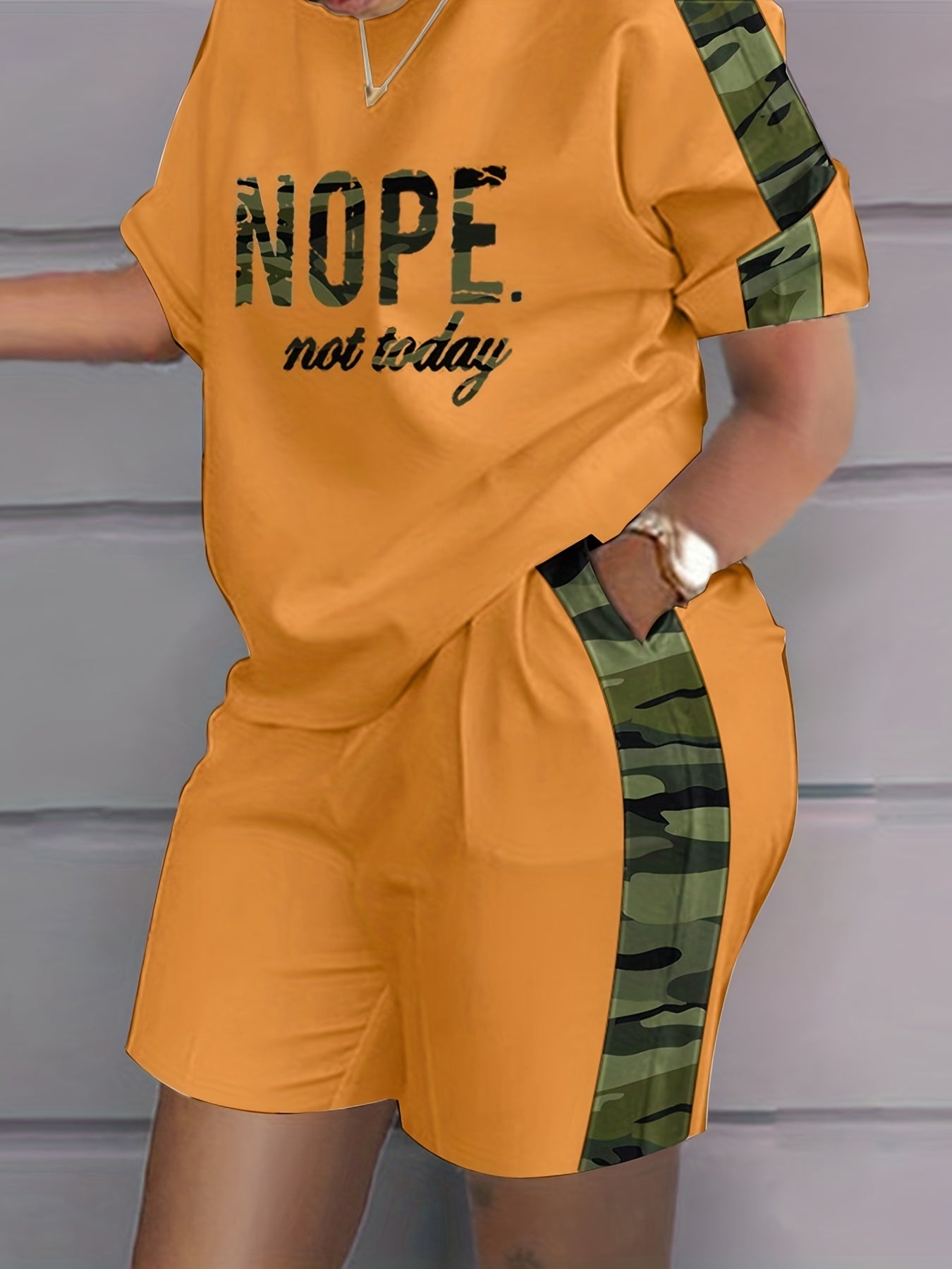 Letter Print Tee & Shorts 2 Piece Set
