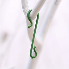 50pcs Green Christmas Party Hooks for Tree and Window Decorations