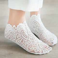 3 Pairs Contrast Lace Socks Short Women's Stockings