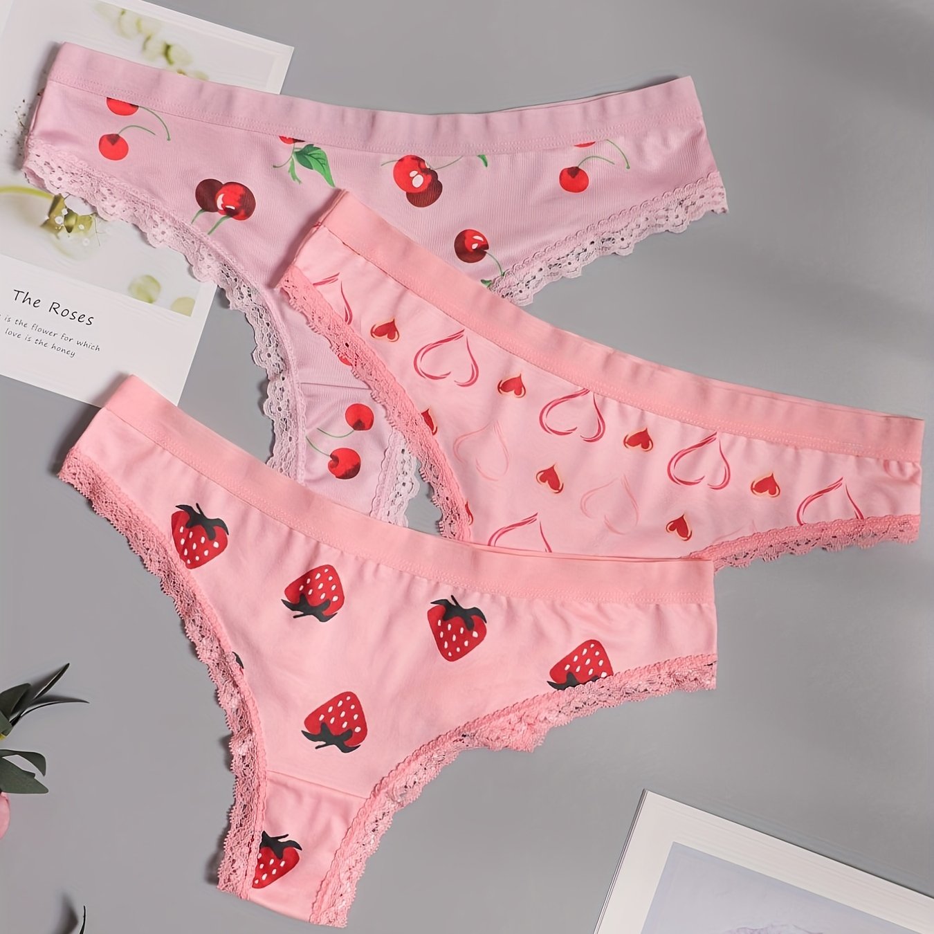 3 Pack Plus Size Thongs Set Women's Plus Fruit & Heart Print Lace Thongs