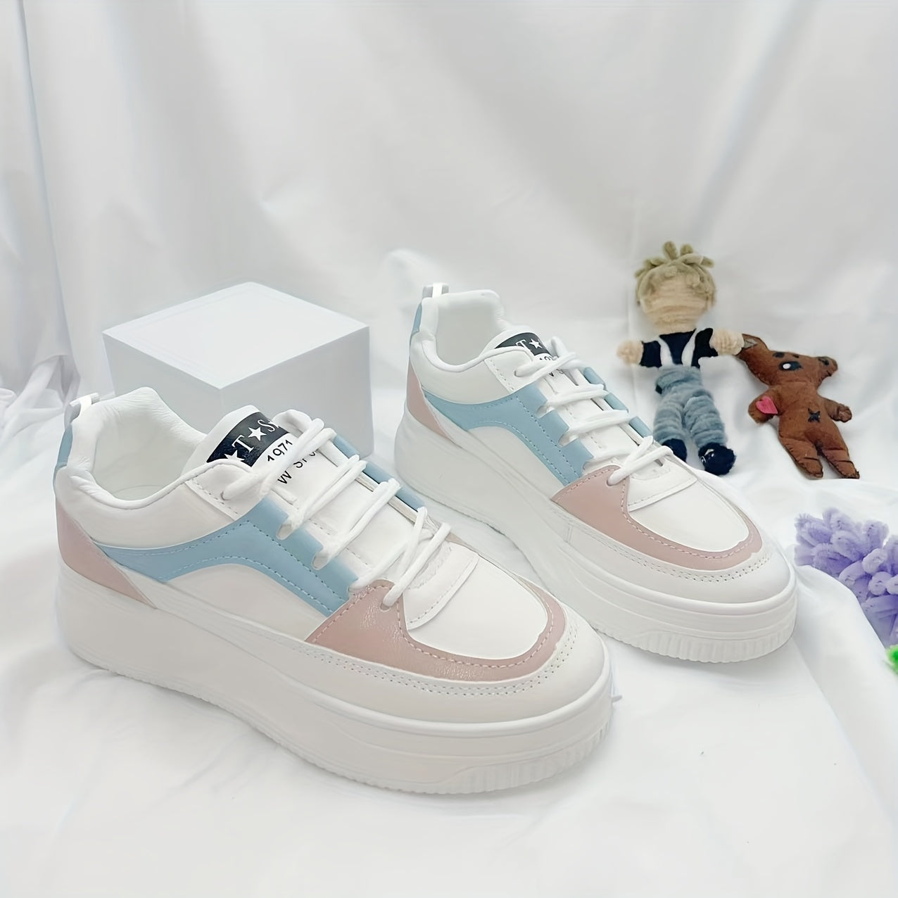 Breathable Platform Skate Shoes Womens Sneakers