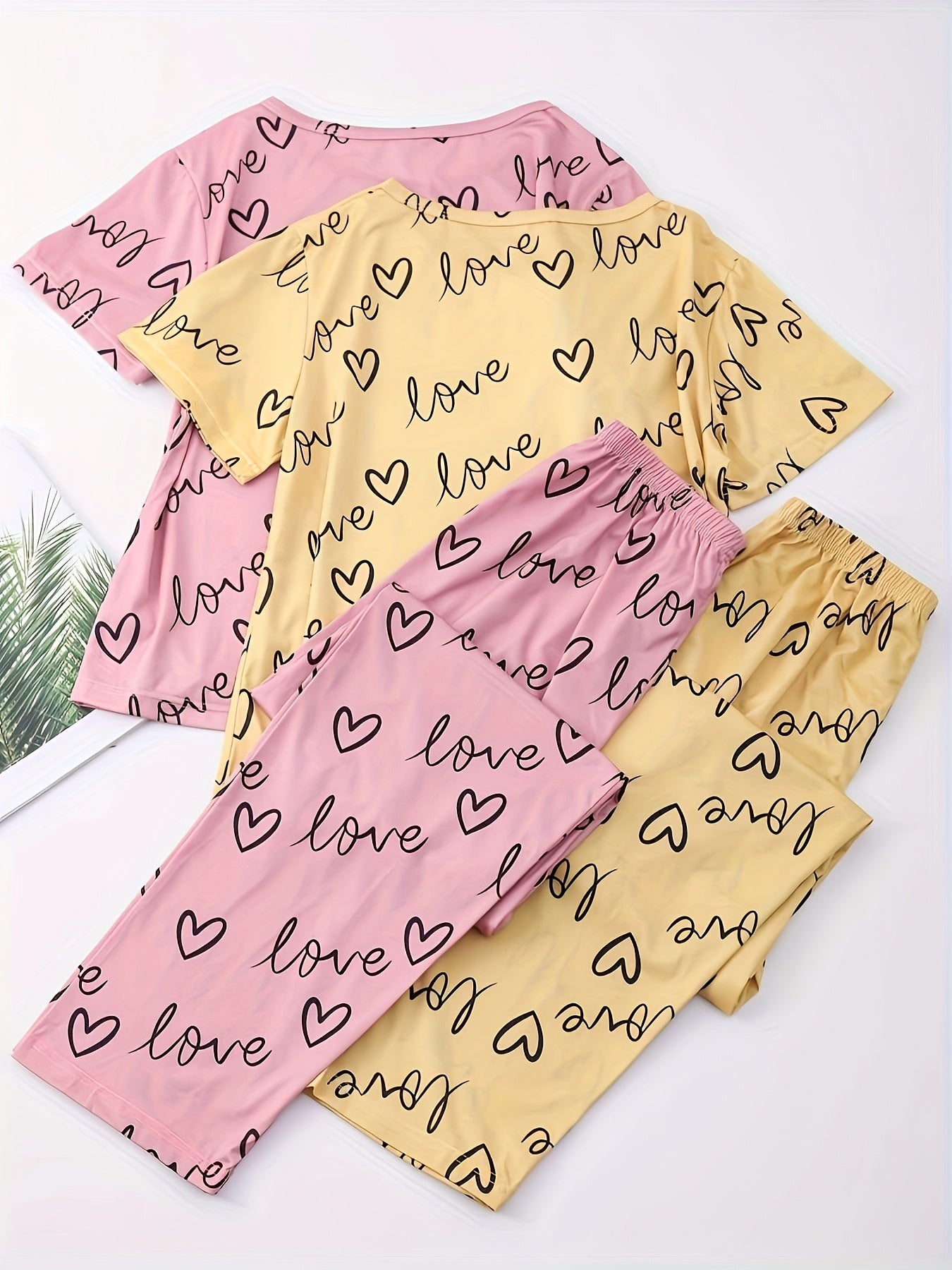 Heart Print Pajama Set Short Sleeve Crew Neck Top & Elastic Waistband Pants