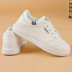 Women's Casual Low Top Lace Up Sneakers