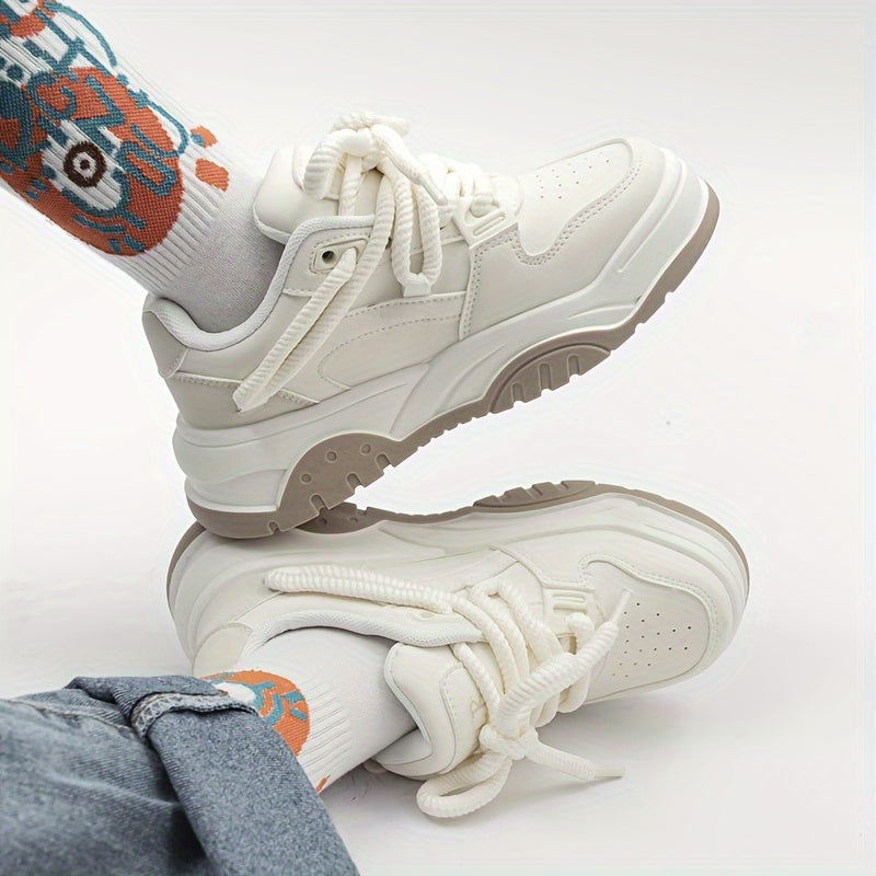 Women's Star Decor Platform Skate Shoes