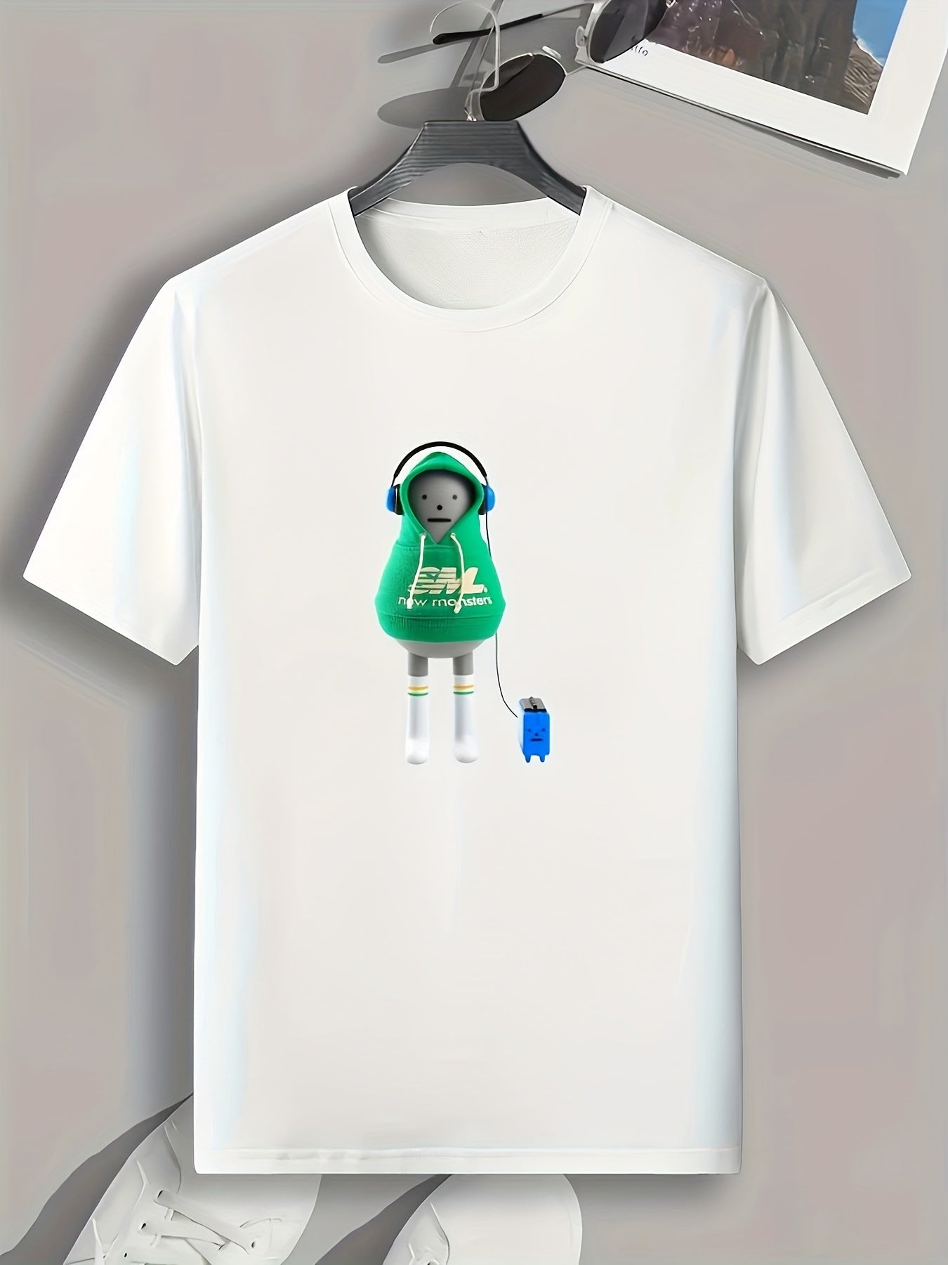 Men's Cartoon Print Stretch Tee for Outdoor Summer
