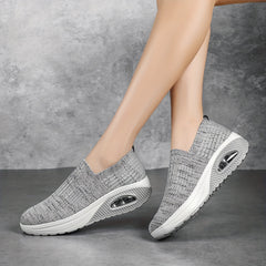 Women's Chunky Slip on Sneakers Air Cushion Anti-slip