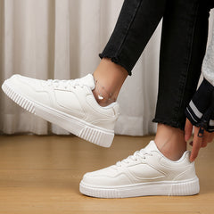 Women's Breathable Skate Shoes Lightweight Sports Shoes