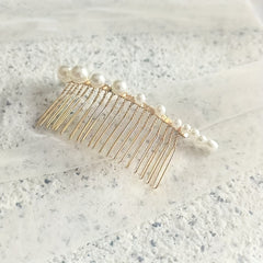 Handcrafted Faux Pearls Bridal Hair Comb in Zinc Alloy