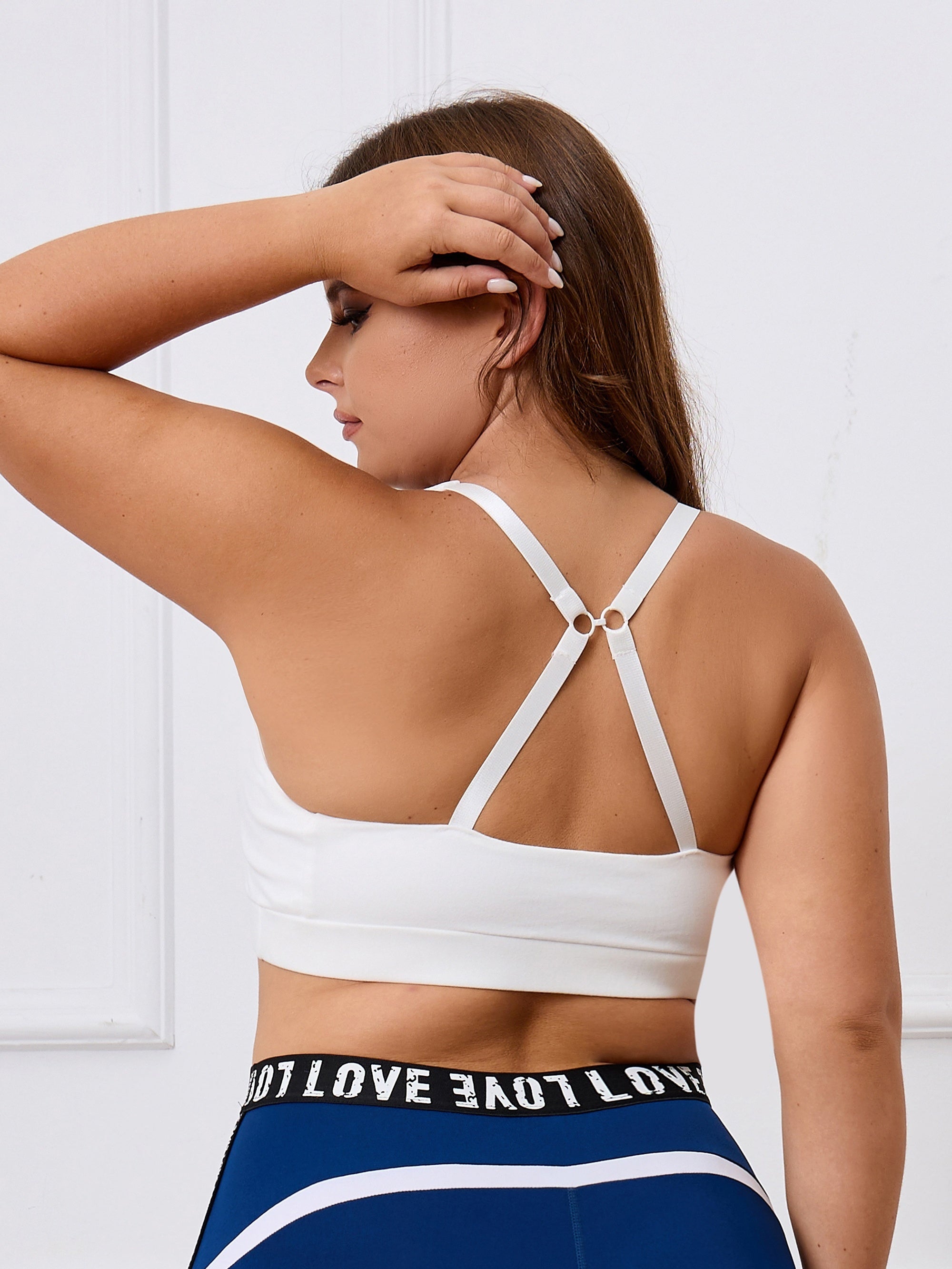 Sports Bra Women's Plus Solid Ring Linked Criss Cross Back Yoga Bra