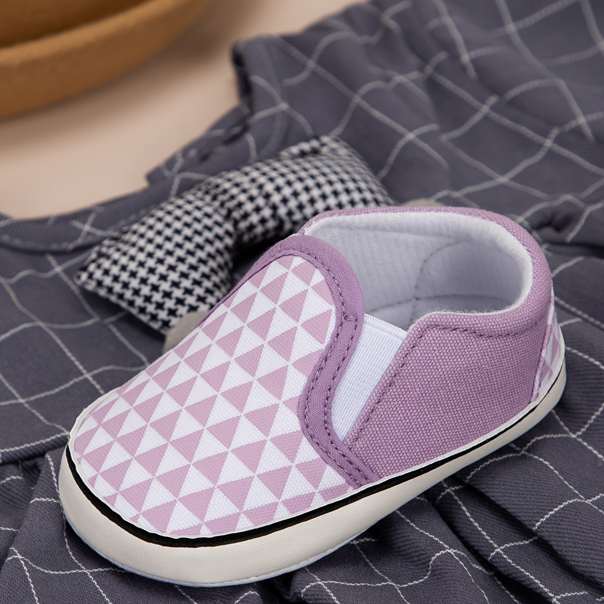 Baby Girl's Checkerboard Soft Canvas Shoes