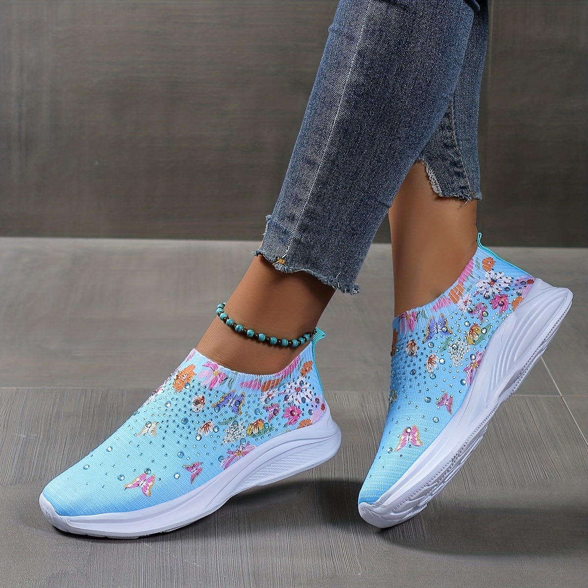 Rhinestone Decor & Flower Pattern Breathable Woven Shoes