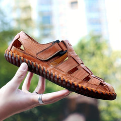 Men's Closed Toe Hook And Loop Sandals Non Slip Beach Shoes