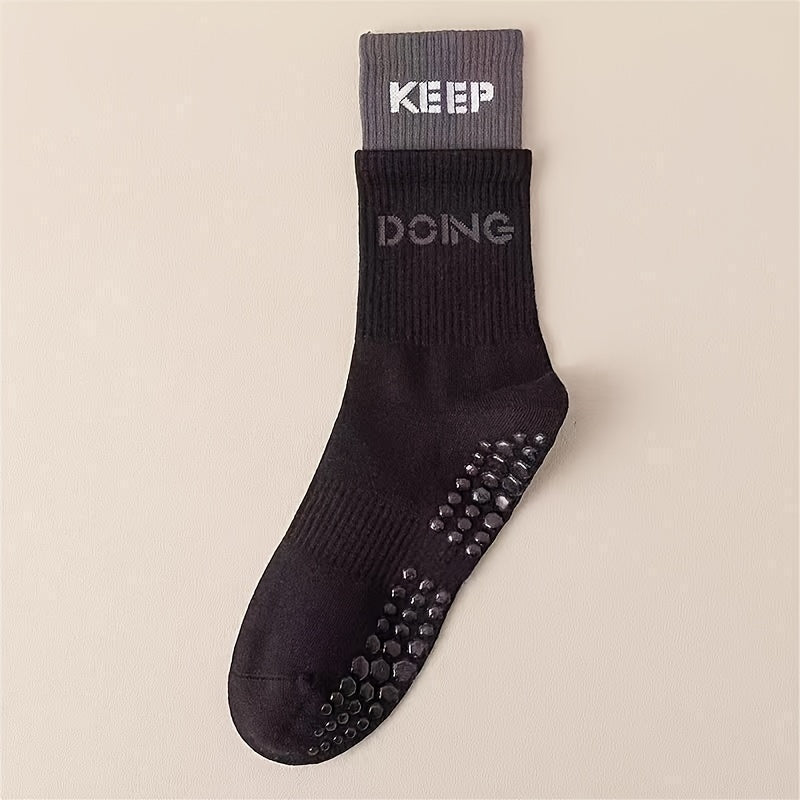 4 Pairs Non Slip Skid Socks Anti Slip Grip Socks For Women Pilate Barre Workout