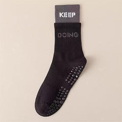 4 Pairs Non Slip Skid Socks Anti Slip Grip Socks For Women Pilate Barre Workout
