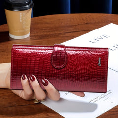 Women's Crocodile Embossed Trifold Long Wallet