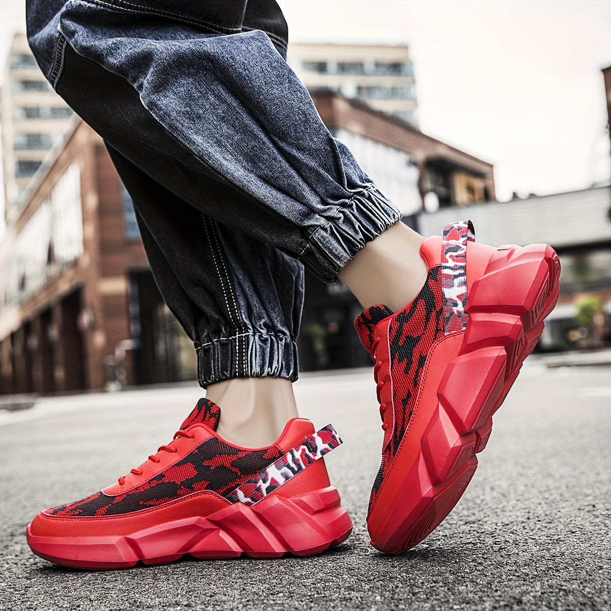 Men's Chunky Lace-up Sneakers Comfy Athletic Shoes