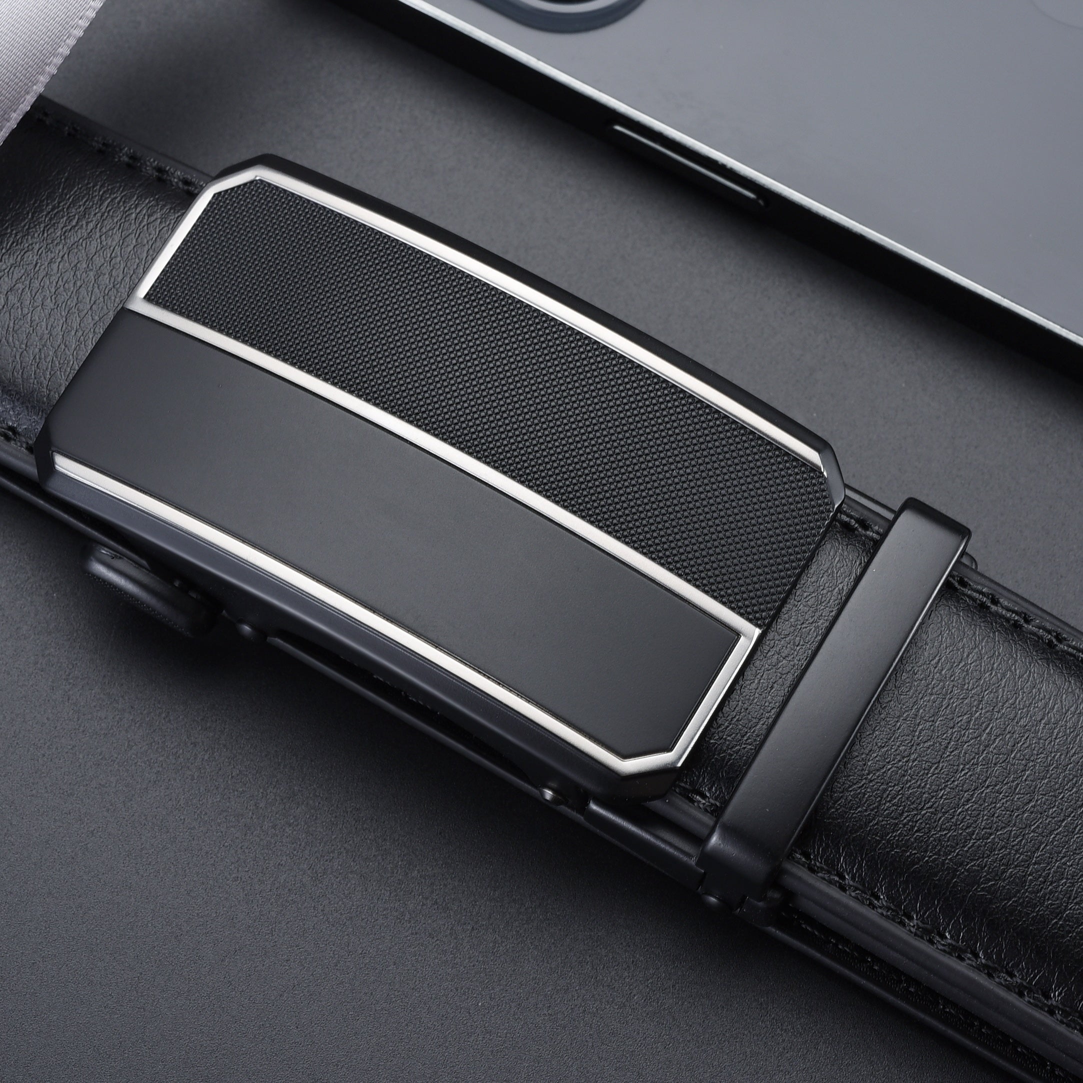 Men's Automatic Buckle Alloy Belt Calfskin Leather Business Bel