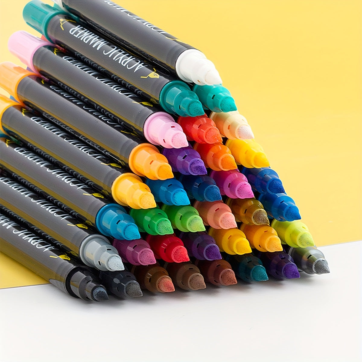 GUANNA 84 Double Pointed Markers Bright Water Based Ink