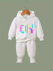 Girls 2pc Alphabets Crew Neck Sweatshirt & Solid Sweatpants Set