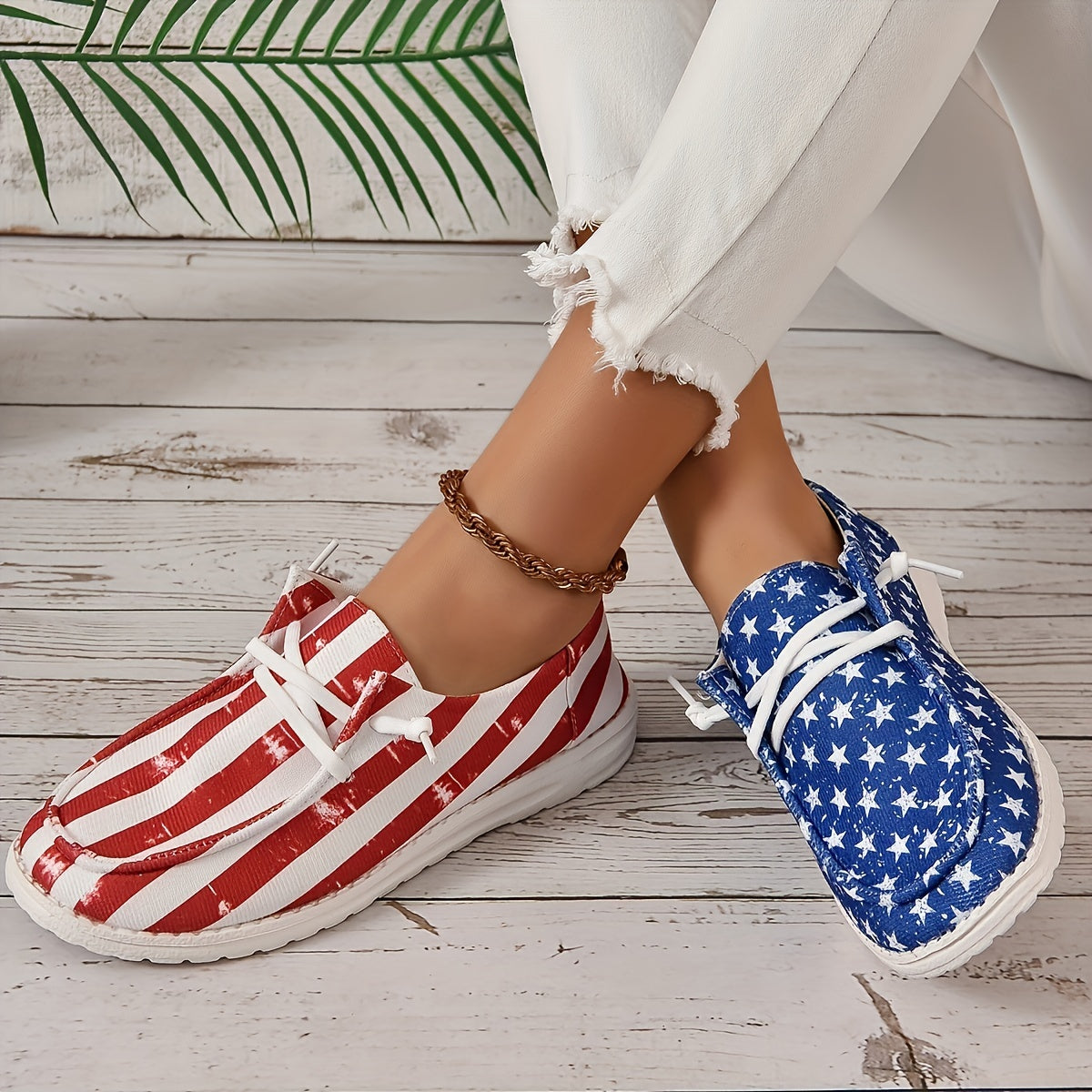 Women's Stylish Star Spangled Canvas Shoes Lightweight Low Top Sports Shoes