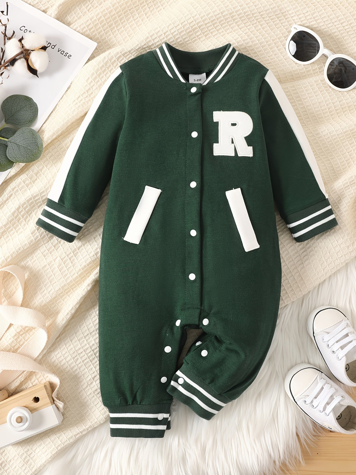 Baby Boy R Letter Patch Embroidered Long Sleeved Jumpsuit