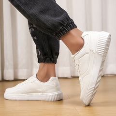 Women's Breathable Skate Shoes Non-slip Sports Shoes